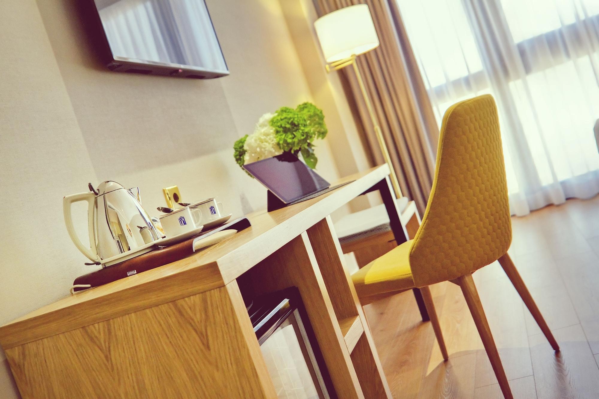 Oca Puerta Del Camino Hotel ซานติอาโก เด กอมโปสเตลา ภายนอก รูปภาพ