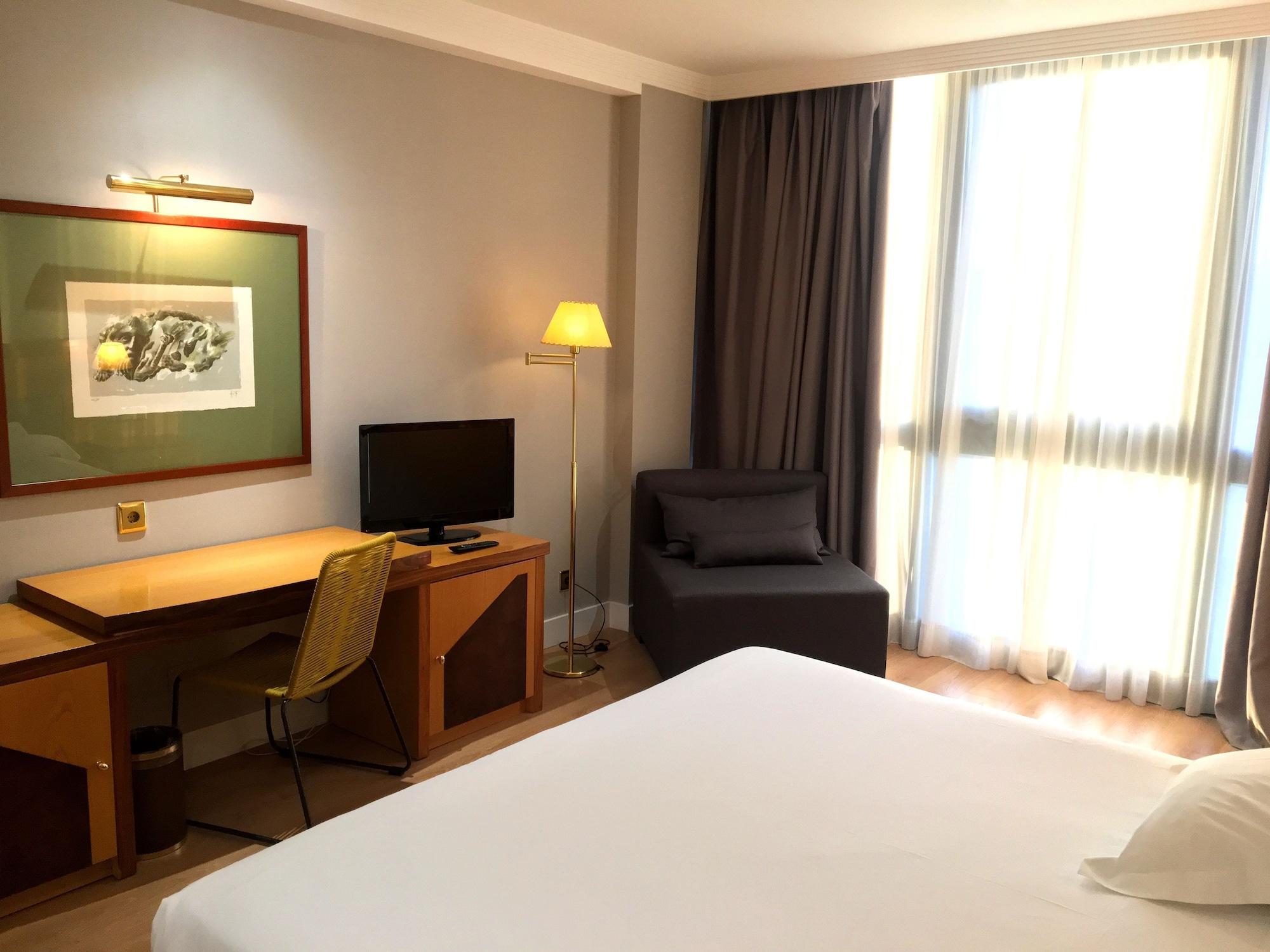 Oca Puerta Del Camino Hotel ซานติอาโก เด กอมโปสเตลา ภายนอก รูปภาพ