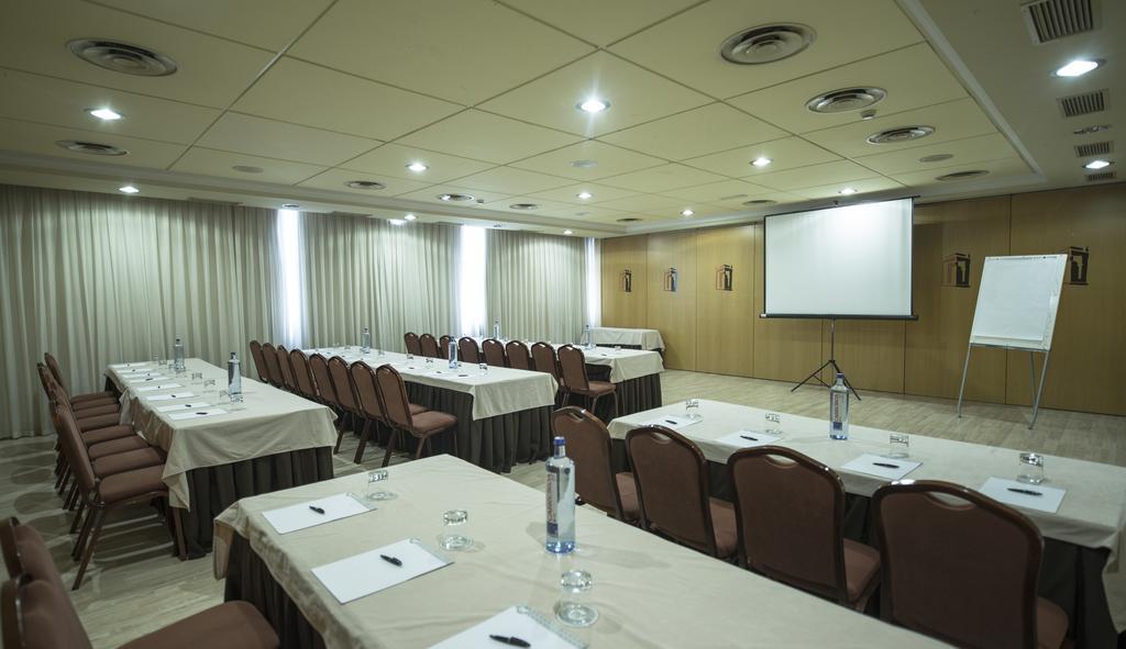 Oca Puerta Del Camino Hotel ซานติอาโก เด กอมโปสเตลา ภายนอก รูปภาพ
